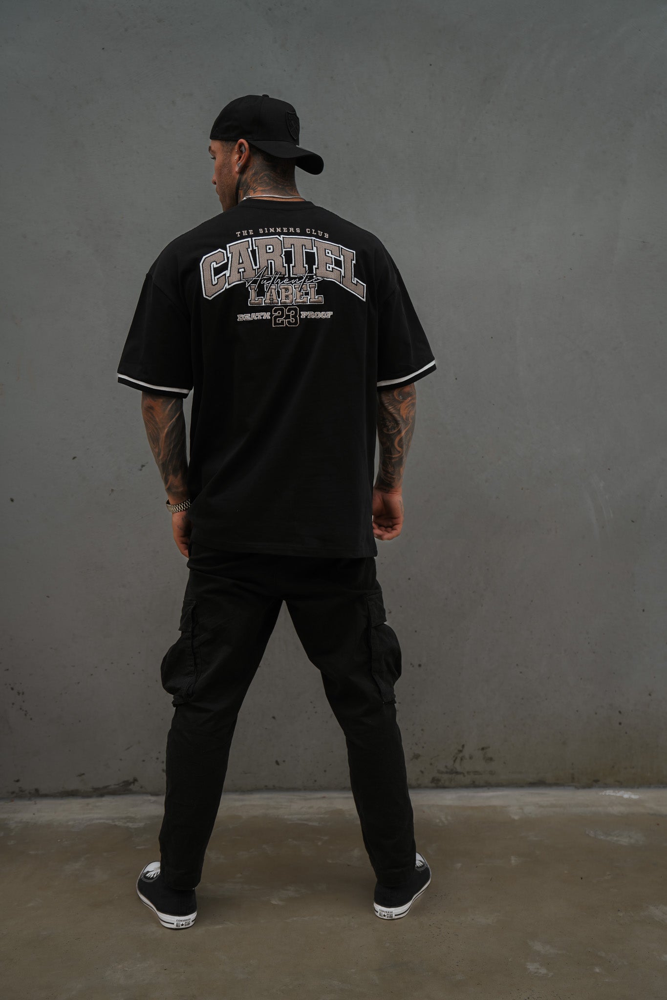 The Quarterback Tee - Black/Brown