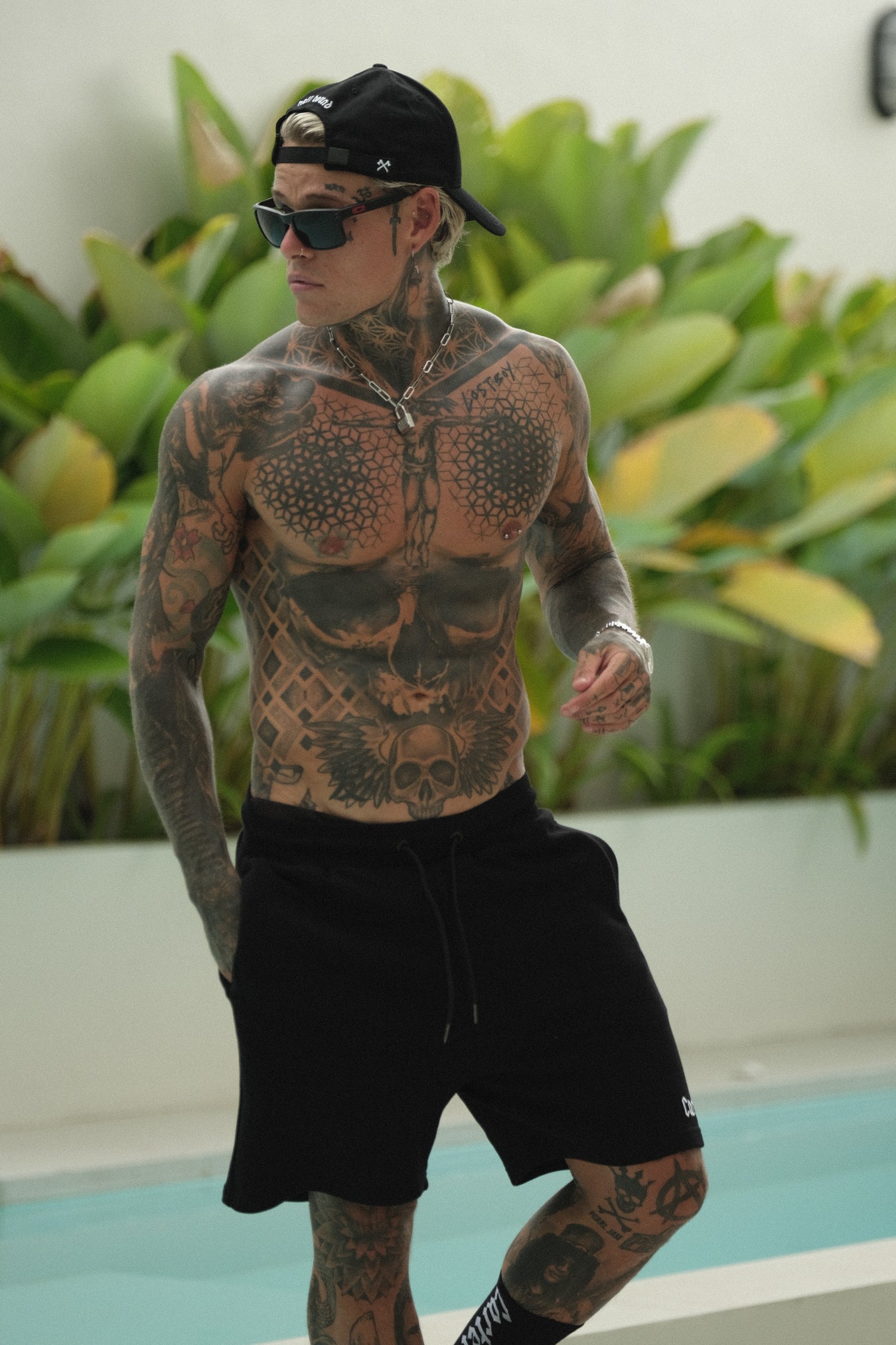 The Originals Relaxed Shorts - Black/White