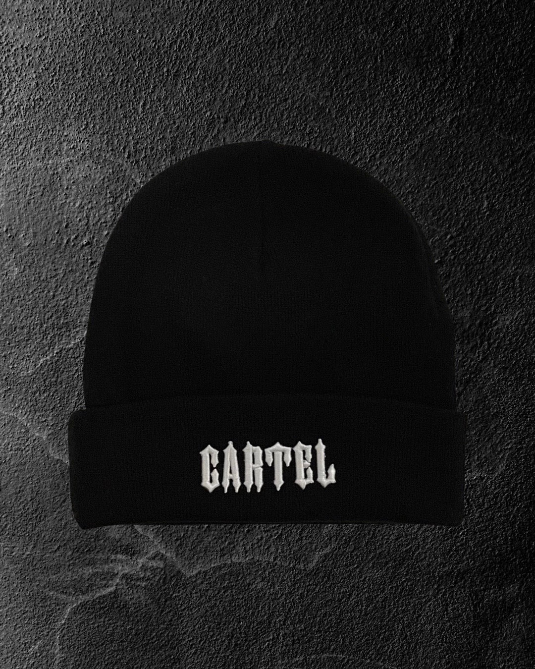 The Baddie Beanie - Black/White